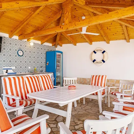Apartamento Beautiful In With Swimming Pool Pula